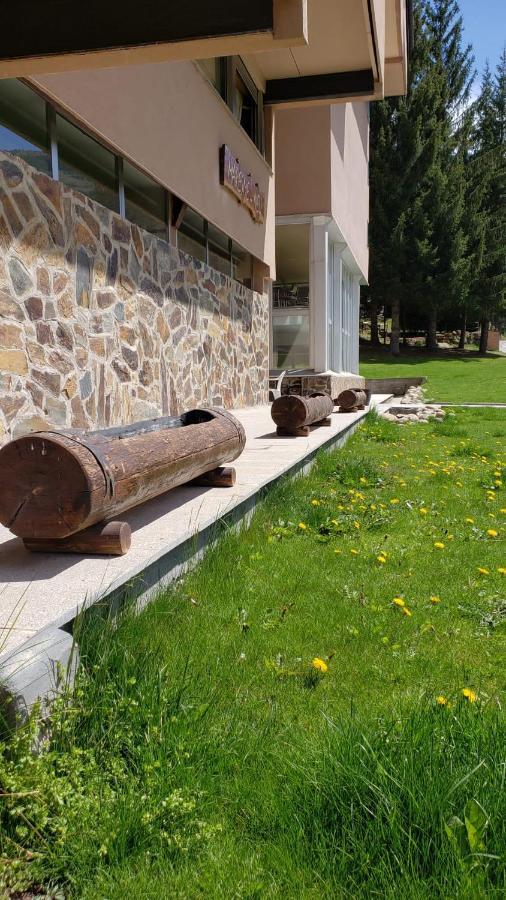 Studio In Residencia Maresme Neu - La Molina ลา มอลินา ภายนอก รูปภาพ
